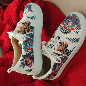 J Slides Floral Embroidered White  Leather Sneakers